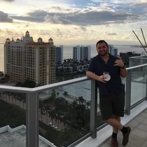 Meet your Posher, Mike